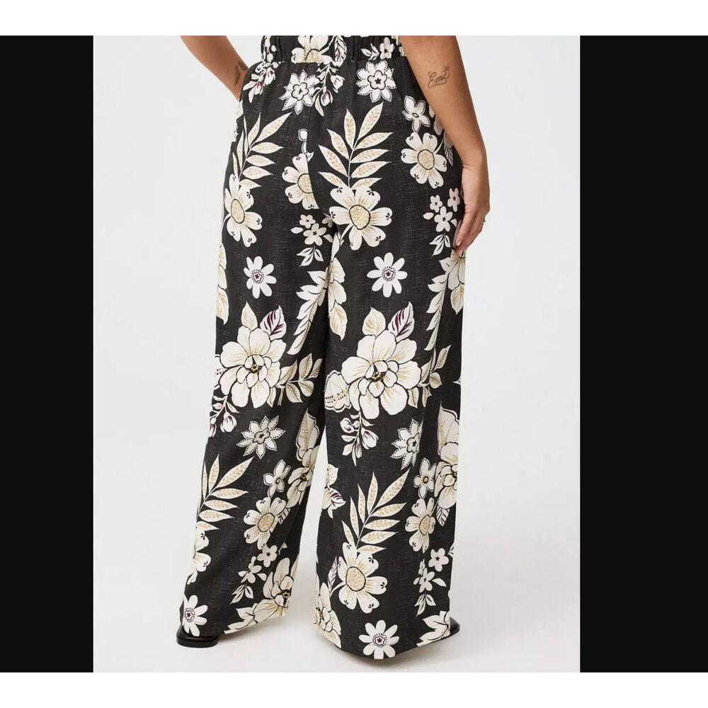 Torrid 0 L 12 Pull on Wide Leg Pant Floral boho - Picture 3 of 8